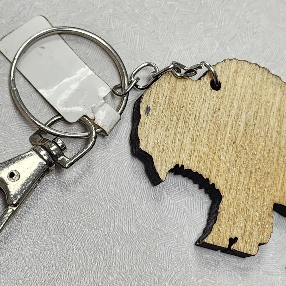 Wilstem Wildlife Park, Indiana Wood Cut Out BUFFALO Animal Key Chain Ring